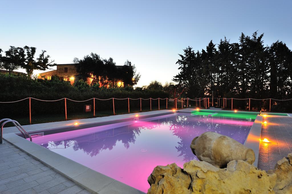 Вилла Borgo Siliano - Antico Podere Siliano Читта-делла-Пьеве Экстерьер фото